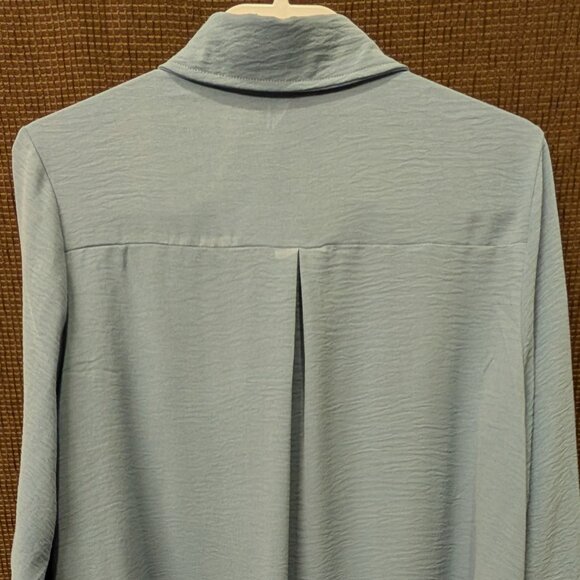 Odo Sali Womens Size XL Long Sleeve Roll Tab Button Front Blouse Blue - Picture 2 of 6